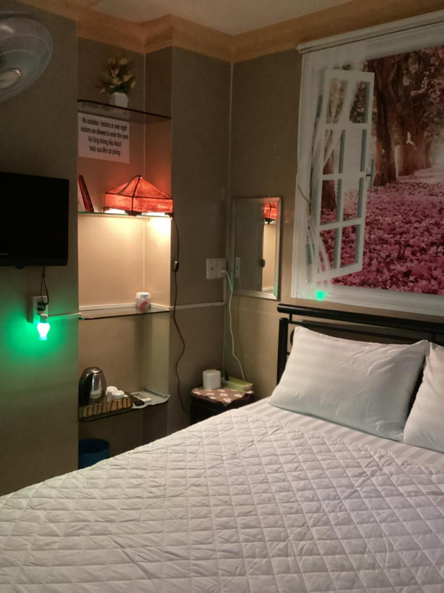 Guest House Uttrang Ho Chi Minh City Bagian luar foto